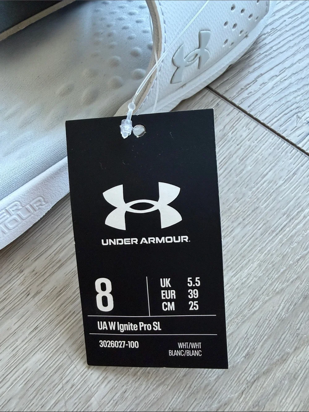 Under Armour Ignite Pro Sport Slides NWT Women’s 8 White Beach Travel Cruise